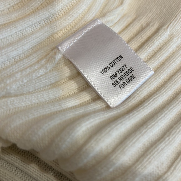 Croft & Barrow Turtle Neck - Picture 4 of 7